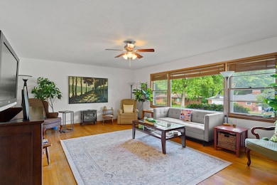 368 crown point-07