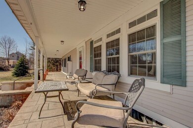 9 Central Ave, Portsmouth, NH 03801 - photo 2