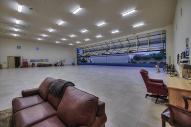 Airplane Hangar II