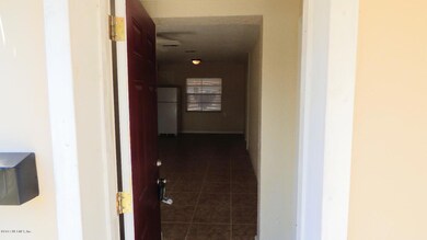 5235 Lexington Ave, Jacksonville, FL 32210 - photo 4