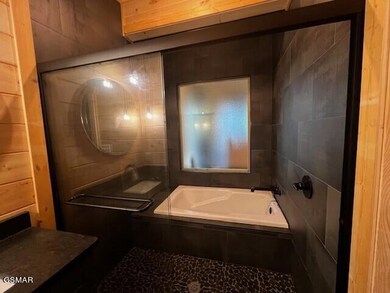 Acorn bath 2
