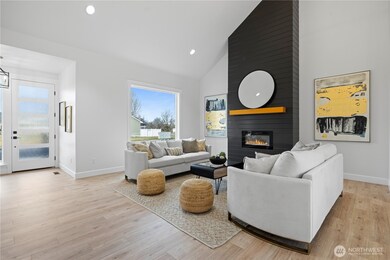 601 Bluff Dr W, Moses Lake, WA 98837 - photo 4