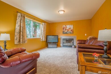 1827 S 250th Place, Des Moines, WA 98198 - photo 5