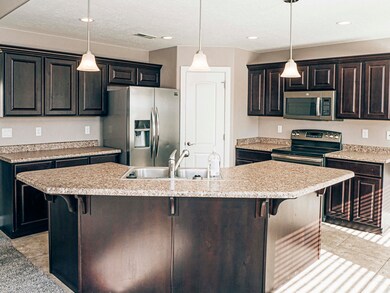 03 Kitchen_B220030