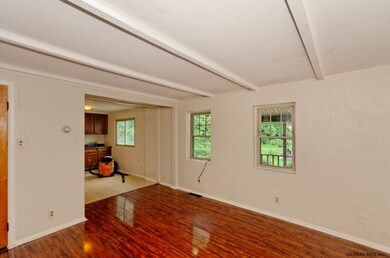 41 Elm St, Troy, NY 12180 - photo 5