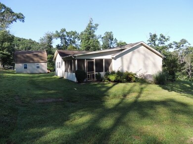 1685 Lakeway Rd, Morristown, TN 37814 - photo 3