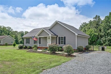 1955 Burney Rd, Asheboro, NC 27205 - photo 2