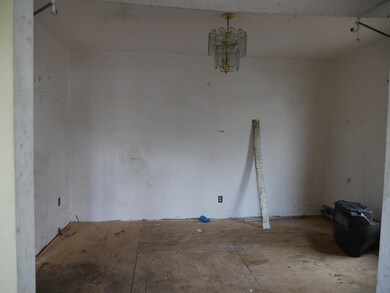 711 Walk Hill St, Mattapan, MA 02126 - photo 6