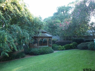 2909 2909 Rockbridge Rd, Tyler, TX 75701 - photo 2