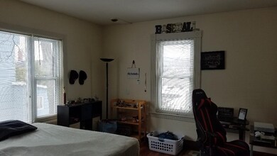 562 First Ave, Berlin, NH 03570 - photo 5