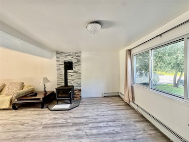 17 N Aspen Rd, Middletown, NY 10940 - photo 3