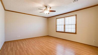 7804 Darnell St, Shawnee, KS 66216 - photo 2