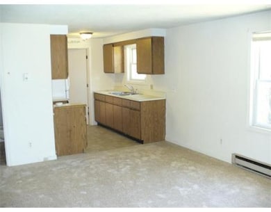 7 Woodland Dr, Montague, MA 01351 - photo 4