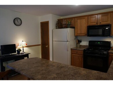 24 Birchwood Dr unit 24, Milford, NH 03055 - photo 4