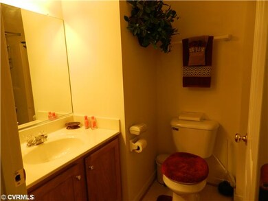 Bathroom - 2nd Level - Common Bath