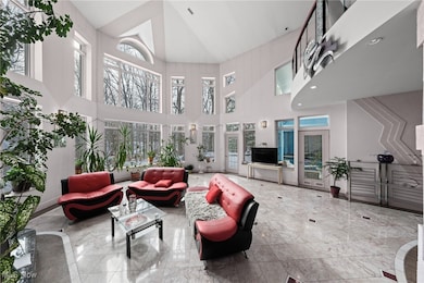 34040 Sherbrook Park Dr, Solon, OH 44139 - photo 5