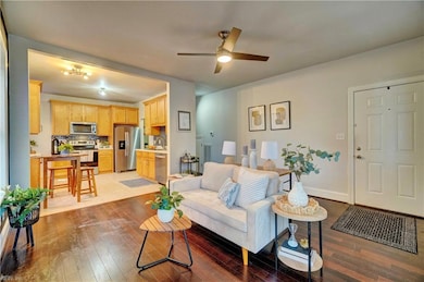 3706 Colley Ave unit A, Norfolk, VA 23508 - photo 5