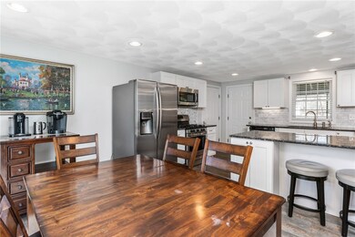 901 Scituate Ave, Cranston, RI 02921 - photo 5