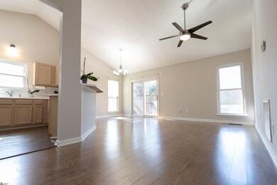 107 Golden Crest Ct, Mauldin, SC 29662 - photo 2