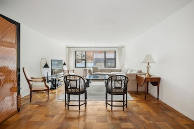 40 E 84th St unit 4 A, New York, NY 10028 - photo 4
