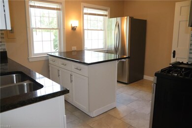 5441 South Blvd, Maple Heights, OH 44137 - photo 3