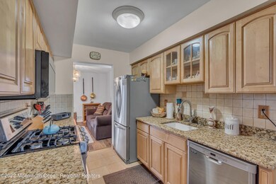 4 Spring Ct, Tinton Falls, NJ 07724 - photo 4