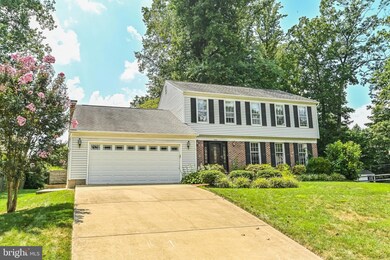 5554 Queen Victoria Ct, Burke, VA 22015 - photo 3
