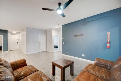 6638 S 6th-5