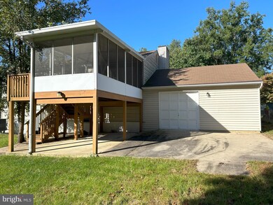 8704 Cushman Dr, Clinton, MD 20735 - photo 6