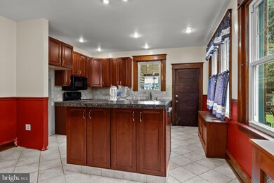 4537 Edgemont St, Philadelphia, PA 19137 - photo 5