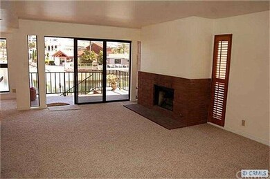 2nd level living/family room