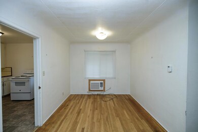 528 S Minaret Ave, Turlock, CA 95380 - photo 7