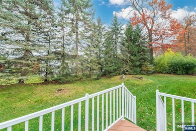 91 Rhyan Dr, Parsippany, NJ 07054 - photo 5