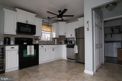 24 E Summit Dr, Stevens, PA 17578 - photo 7