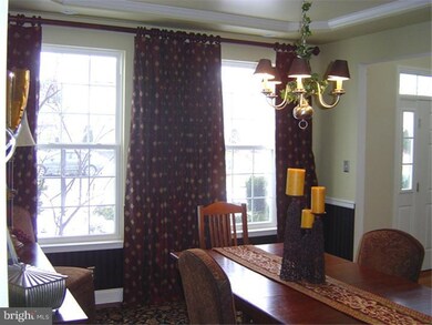 2520 Joshua Dr, Reading, PA 19608 - photo 7