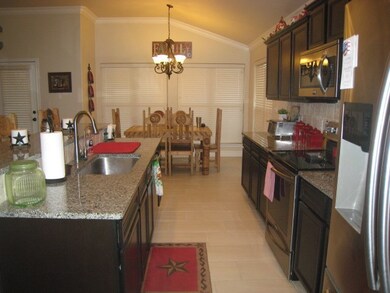 9302 Saguaro Cir, Odessa, TX 79765 - photo 3