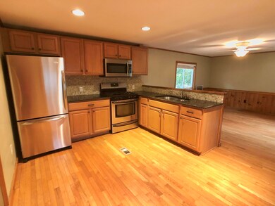 300 Nathan Ellis Hwy unit Trlr 17, Mashpee, MA 02649 - photo 5