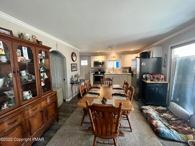 9075 Robinhood Dr, Kunkletown, PA 18058 - photo 5