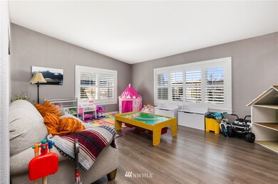 728 Coe Ln SW, Orting, WA 98360 - photo 3