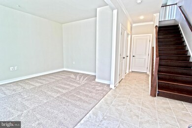 13328 Sherwood Park Ln, Herndon, VA 20171 - photo 2