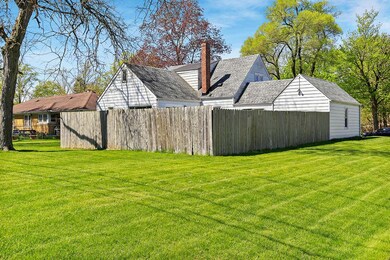 1902 Stevens Ave, Elkhart, IN 46516 - photo 6