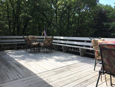 322 Deer Trail Dr, Saylorsburg, PA 18353 - photo 5