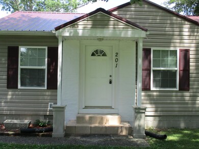 Close up of this well cared for home! a rare find in todays market.