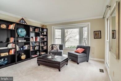 20609 Belwood Ct, Sterling, VA 20165 - photo 4