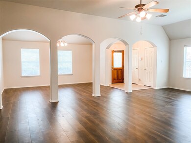 3410 Dorsey Ln, Pearland, TX 77584 - photo 4