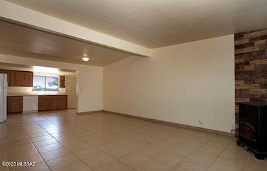 1401 S Avenida Regulo-5