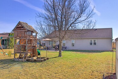 12915 Barley Knob Rd, Grabill, IN 46741 - photo 6