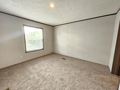 78 Elm unit 78, Highland, MI 48357 - photo 6