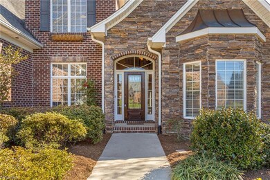 4386 Ashton Oaks Ct, High Point, NC 27265 - photo 5