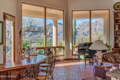 Views from Every Window!